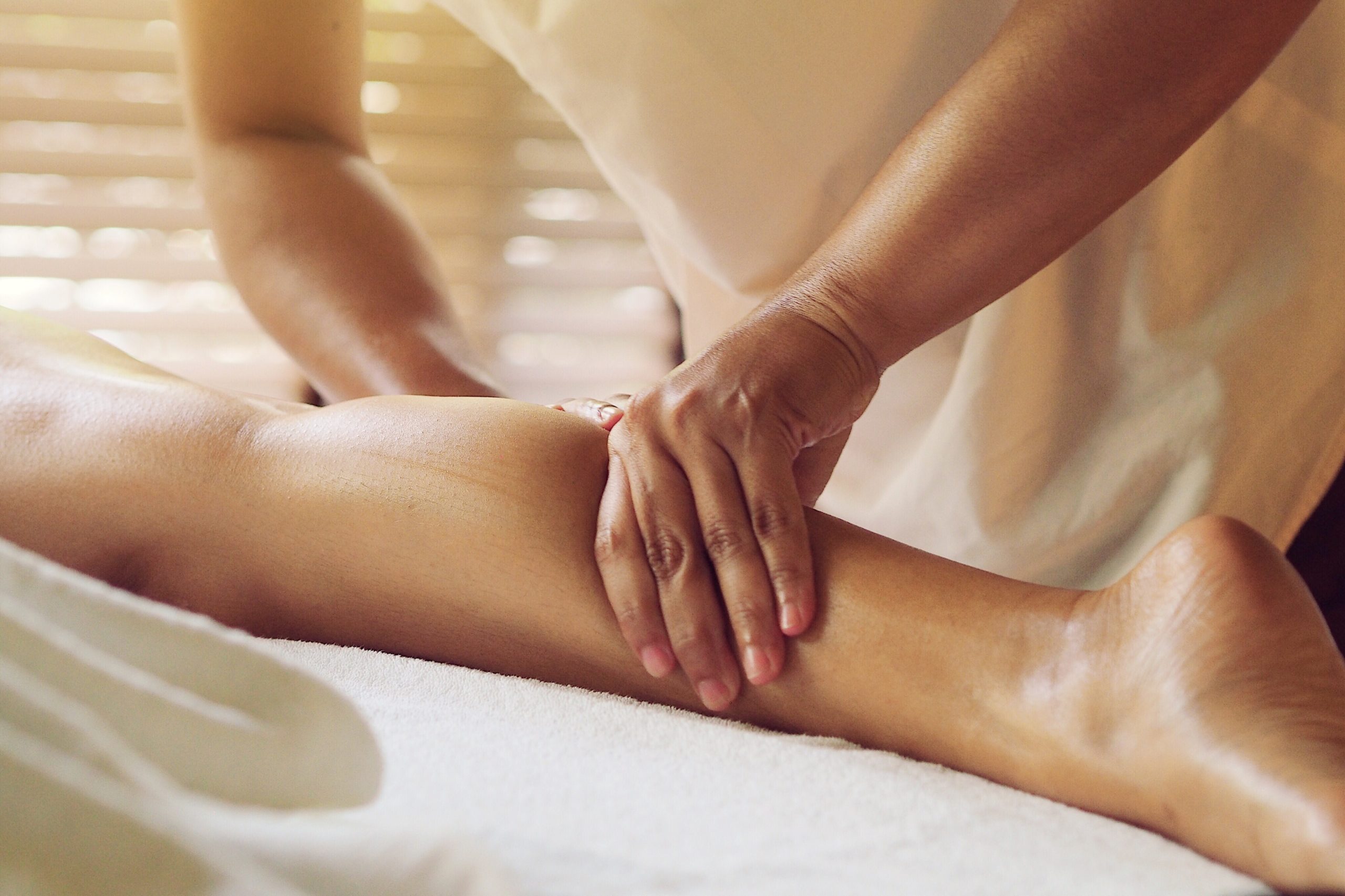 does massage help shin splints